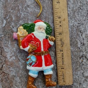 Porcelain Santa 1982, made in Japan ornement